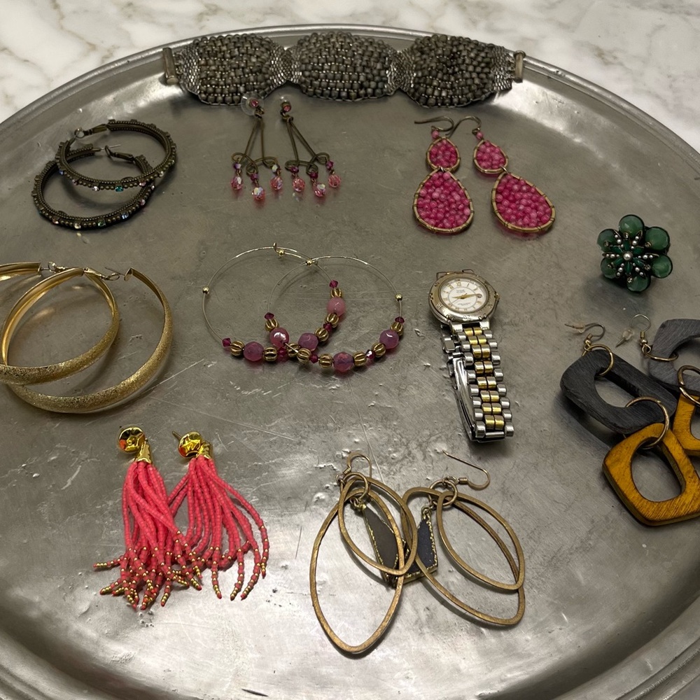 9 pairs of earrings, watch, necklace, beaded bracelet,adjustable flower ring!